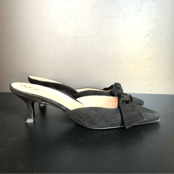 Elegant Black Bow Sandals - Picture 5 of 12